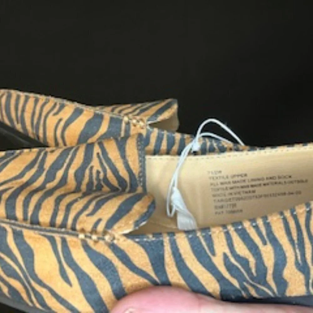 Women's Patterened A New Day Micah Flats, Size 7.5, NWT - Picture 4 of 5